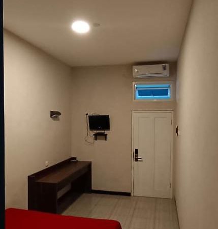 Bromo Family Guest House Kepanjen 외부 사진