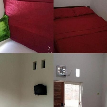 Bromo Family Guest House Kepanjen 외부 사진