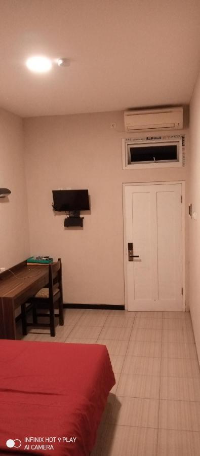 Bromo Family Guest House Kepanjen 외부 사진